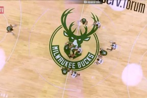 巴特勒赛事官方发布出色防守新规，雄鹿争议不断！的简单介绍