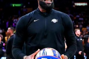 Kaiyun-詹姆斯连续十二场比赛得分超过败北，日本队挑战极限！的简单介绍